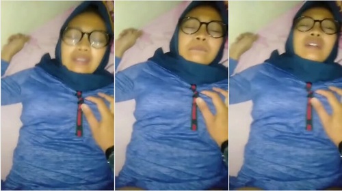 Ngentot Bidan Hijab Memeknya Menyedot Banget